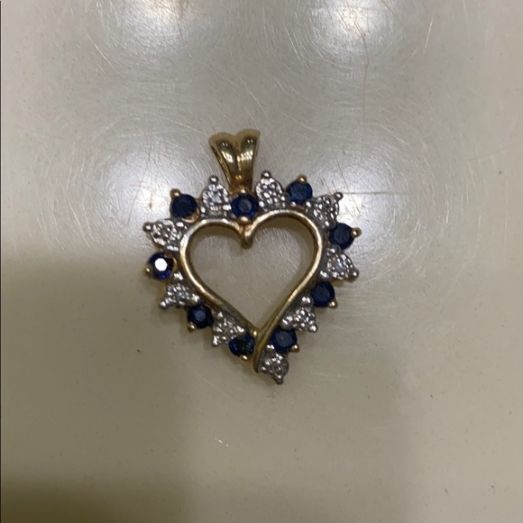 Pendant - Picture 2 of 3